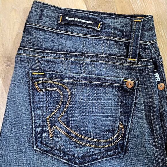 Rock & Republic Jeans in Color Dark Trick Size 26 Flare Leg - Picture 2 of 8